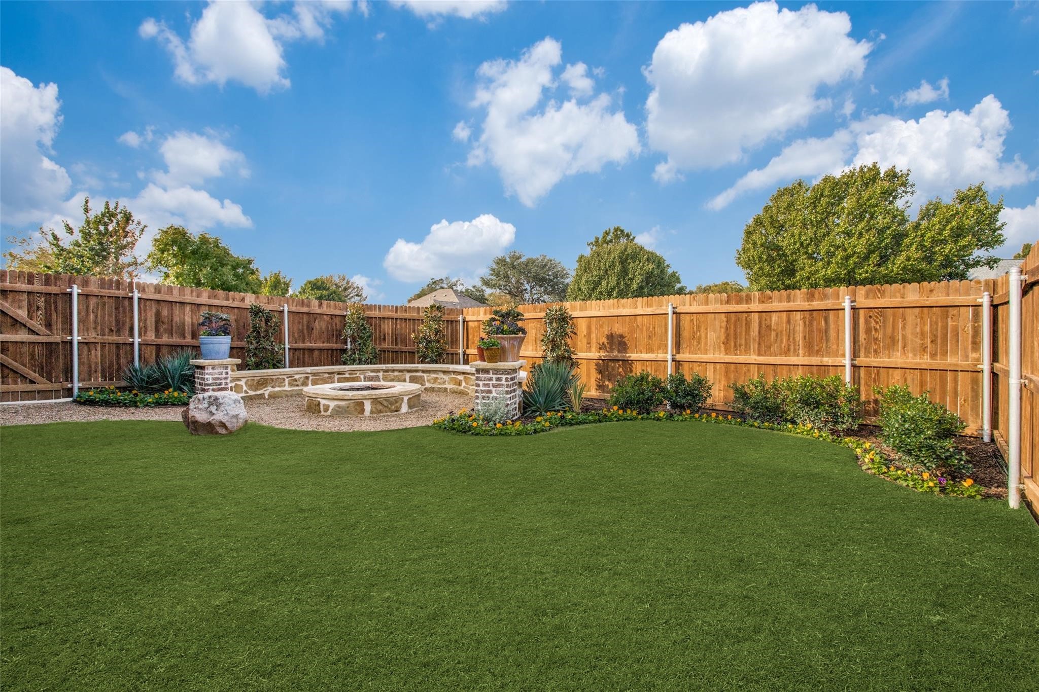 3017 Carlton Parkway Waxahachie TX 75165