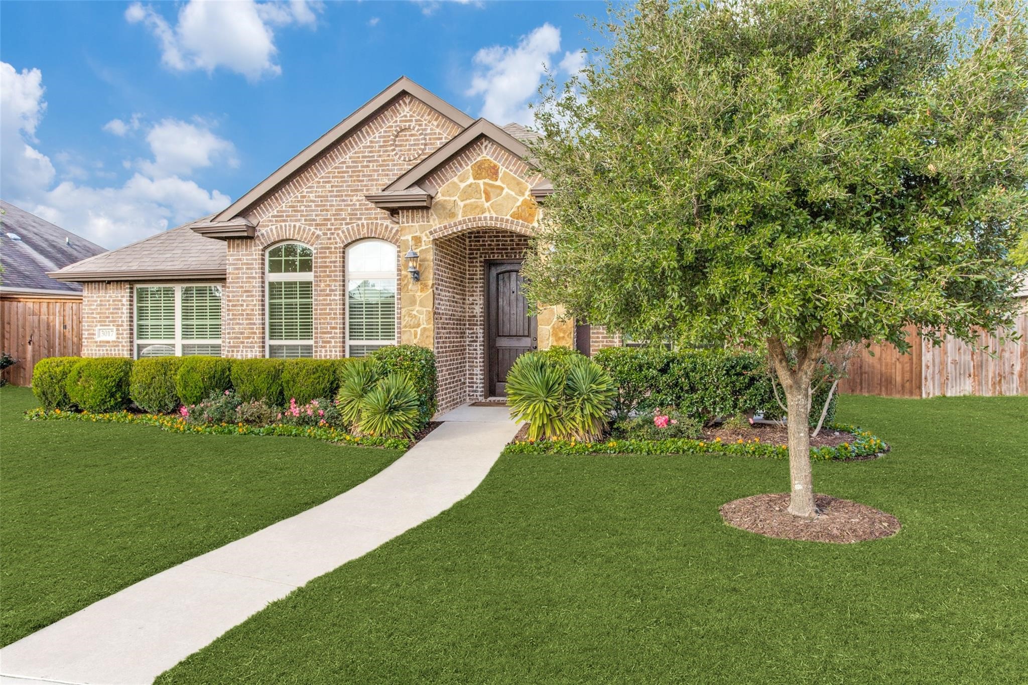 3017 Carlton Parkway Waxahachie TX 75165