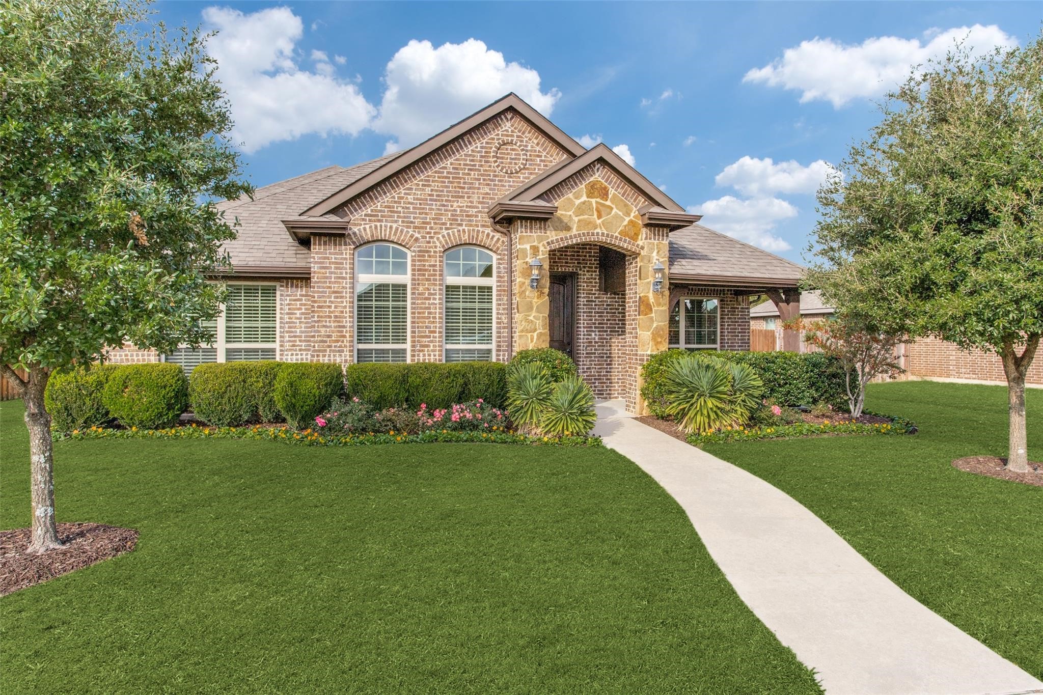 3017 Carlton Parkway Waxahachie TX 75165