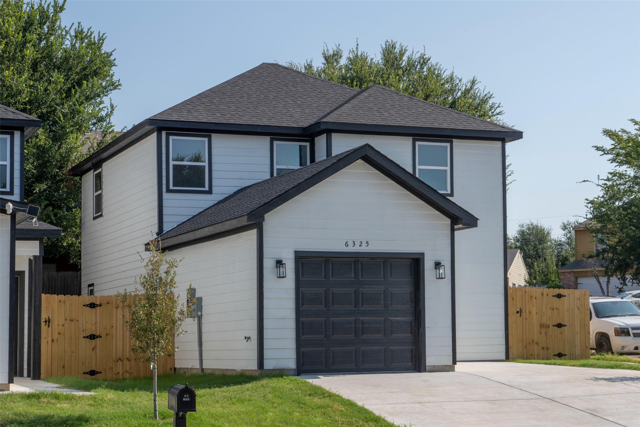 6325 Pebble Avenue Dallas TX 75217