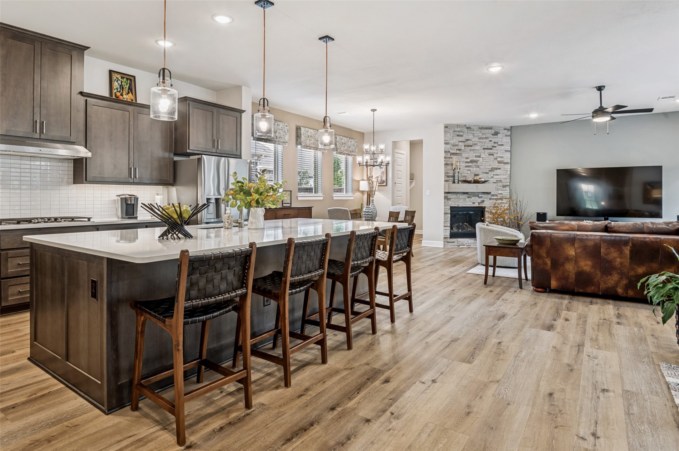 4810 Emerald Grove Arlington TX 76005