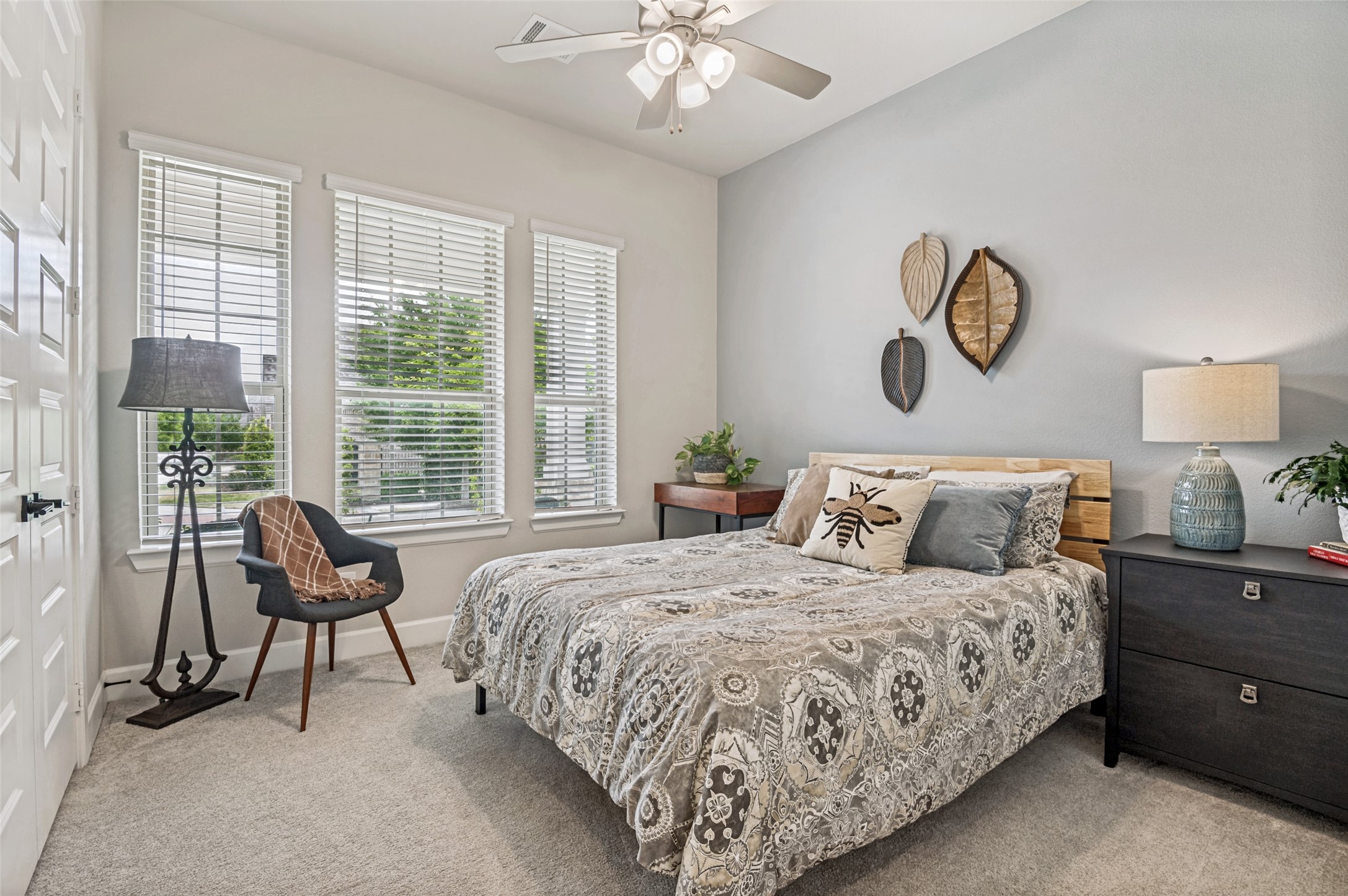 4810 Emerald Grove Arlington TX 76005