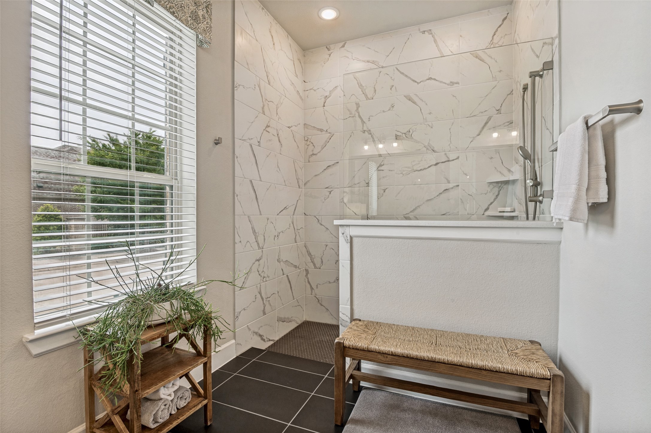 4810 Emerald Grove Arlington TX 76005