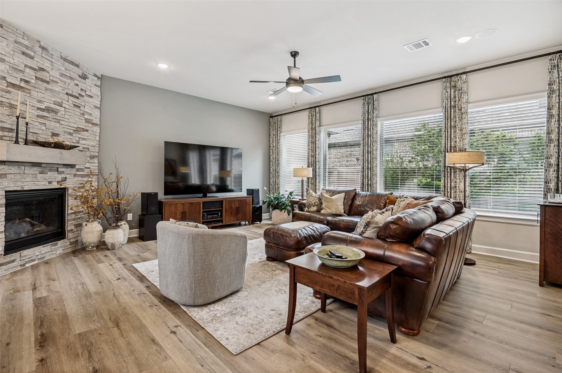 4810 Emerald Grove Arlington TX 76005