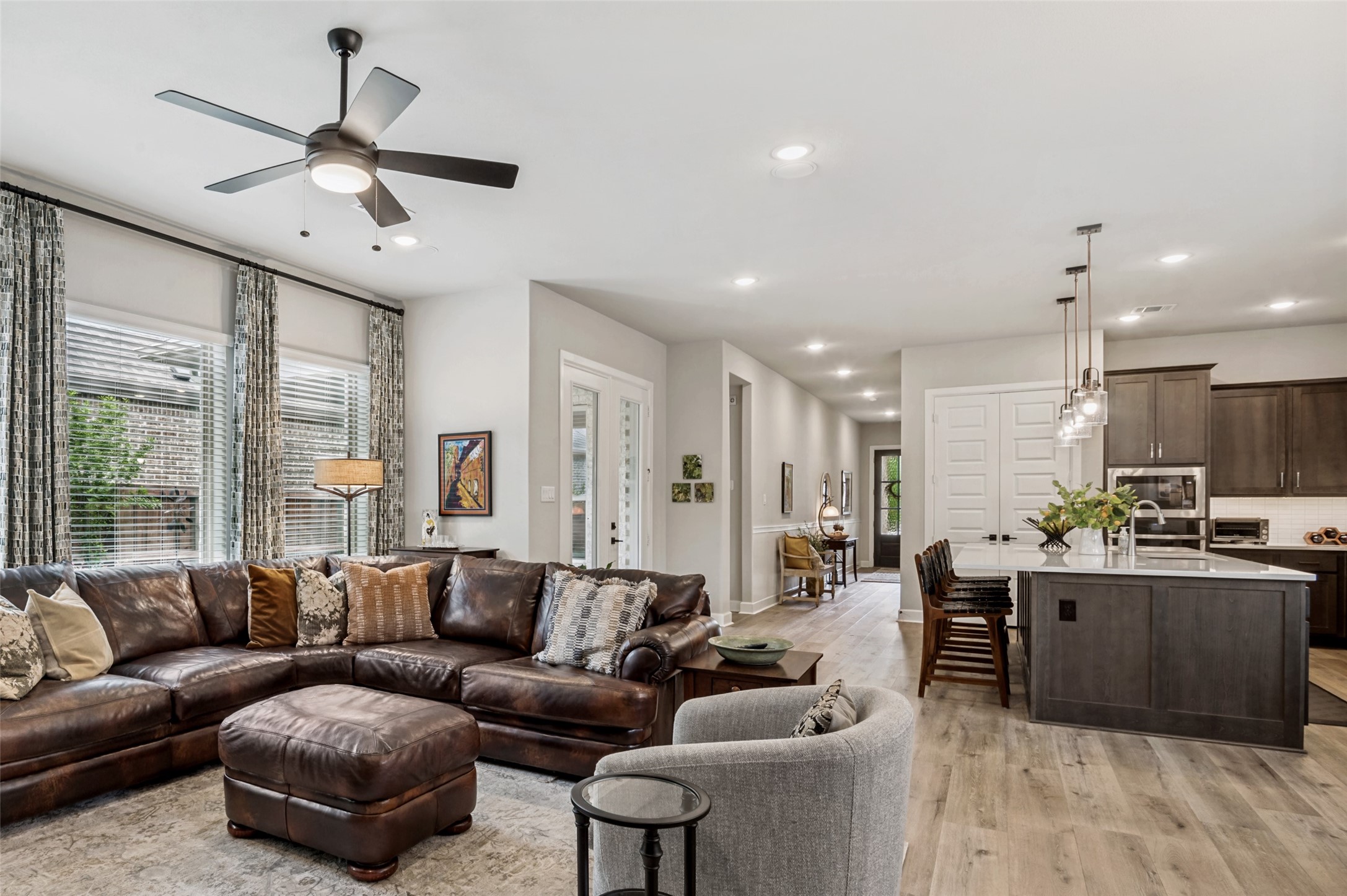 4810 Emerald Grove Arlington TX 76005