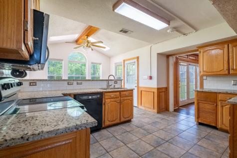 5 Griffith Court Terrell TX 75160