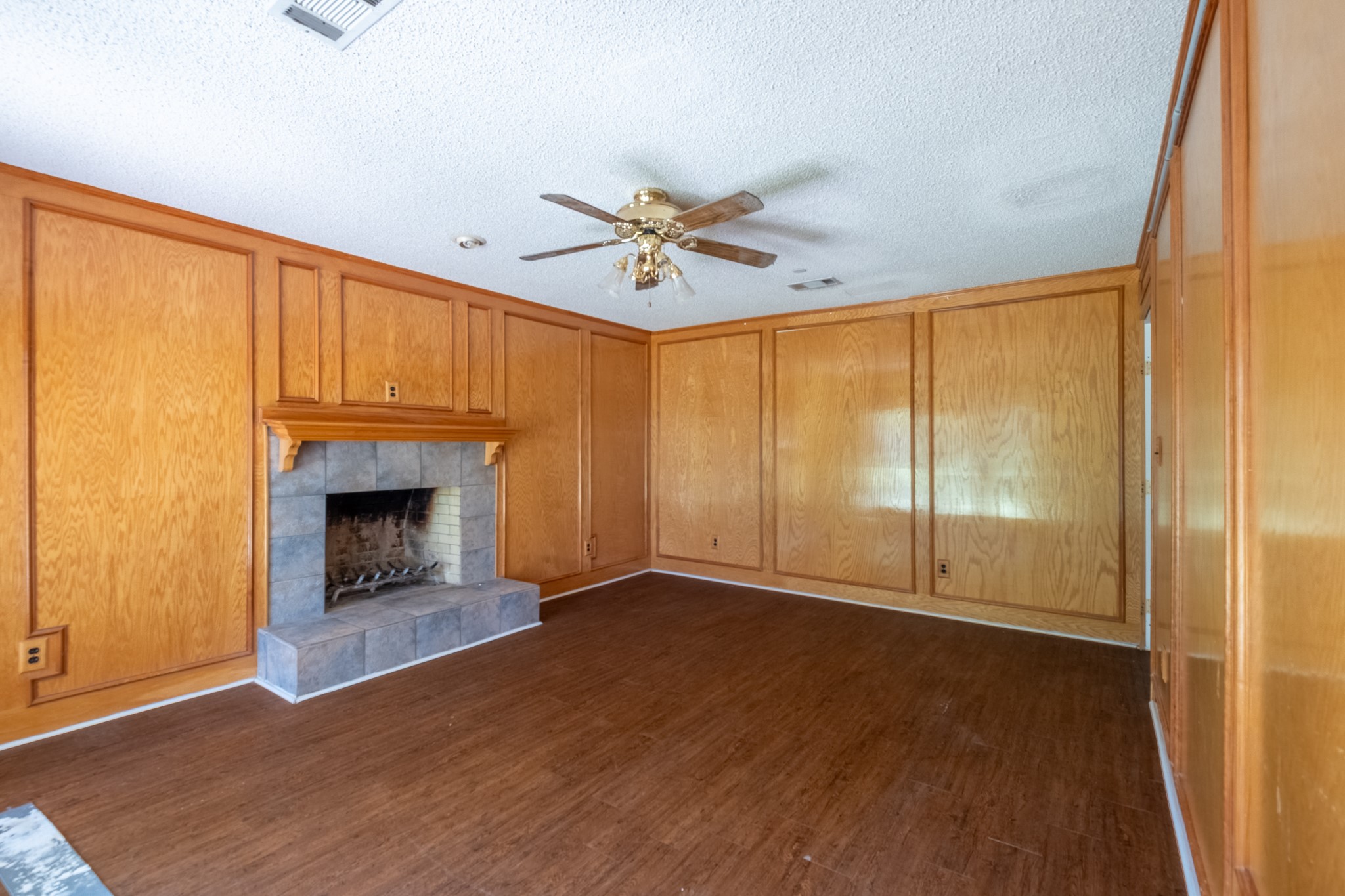 5 Griffith Court Terrell TX 75160