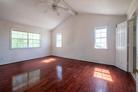 5 Griffith Court Terrell TX 75160