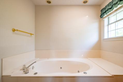 5 Griffith Court Terrell TX 75160