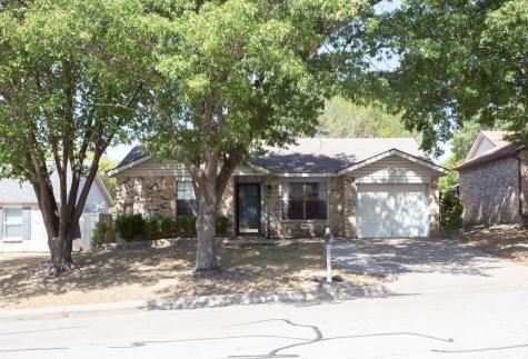 109 N Buffalo Grove Road Fort Worth TX 76108