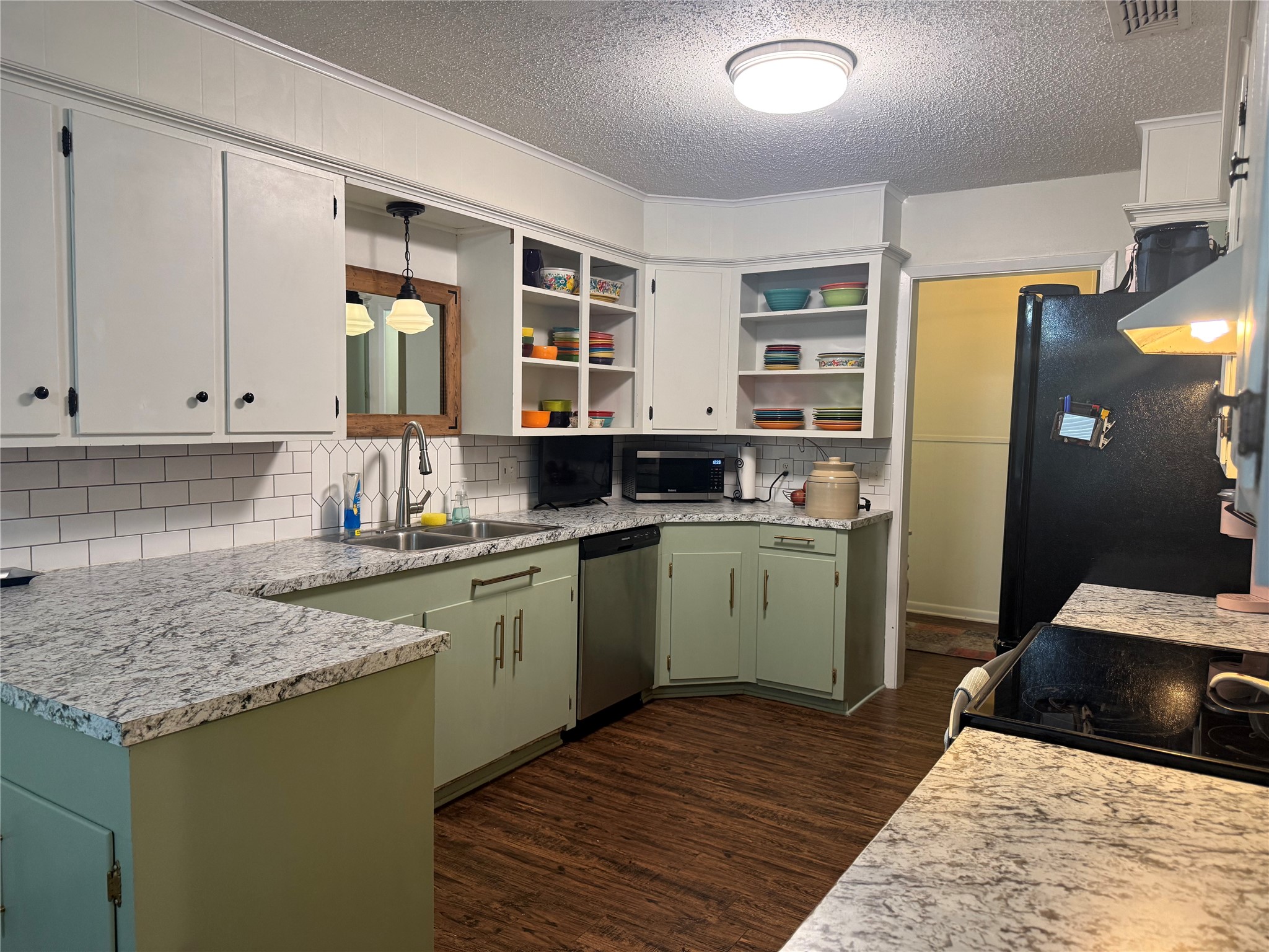 1012 Holden Street Glen Rose TX 76043