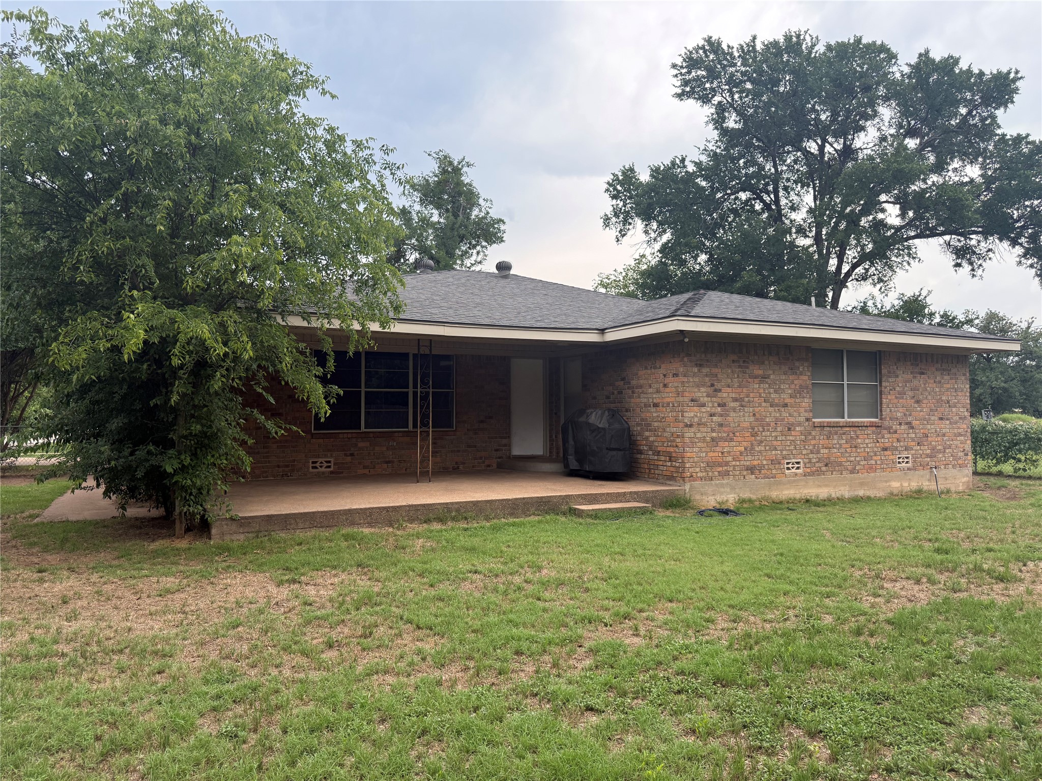 1012 Holden Street Glen Rose TX 76043