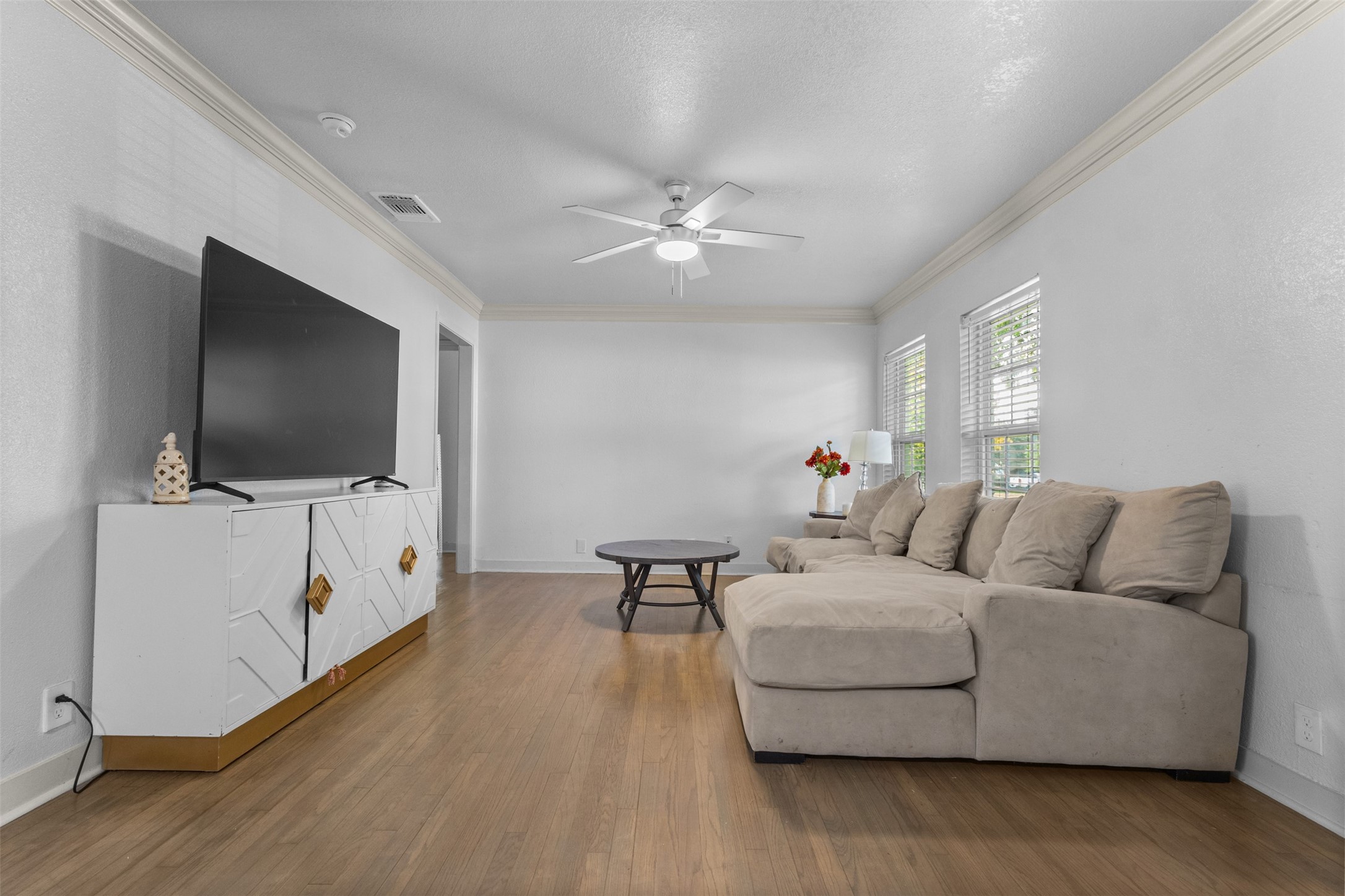 4809 Waldron Avenue Fort Worth TX 76133