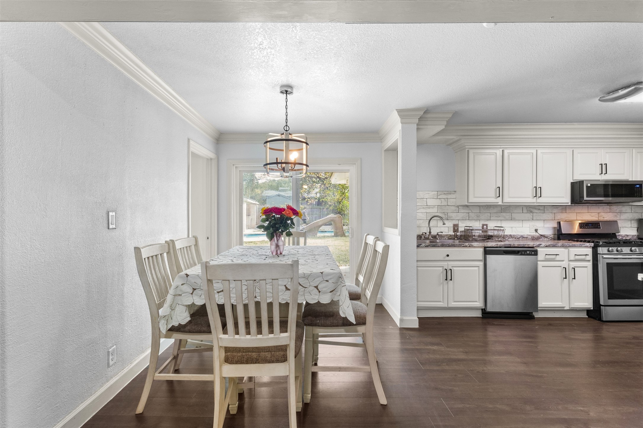 4809 Waldron Avenue Fort Worth TX 76133