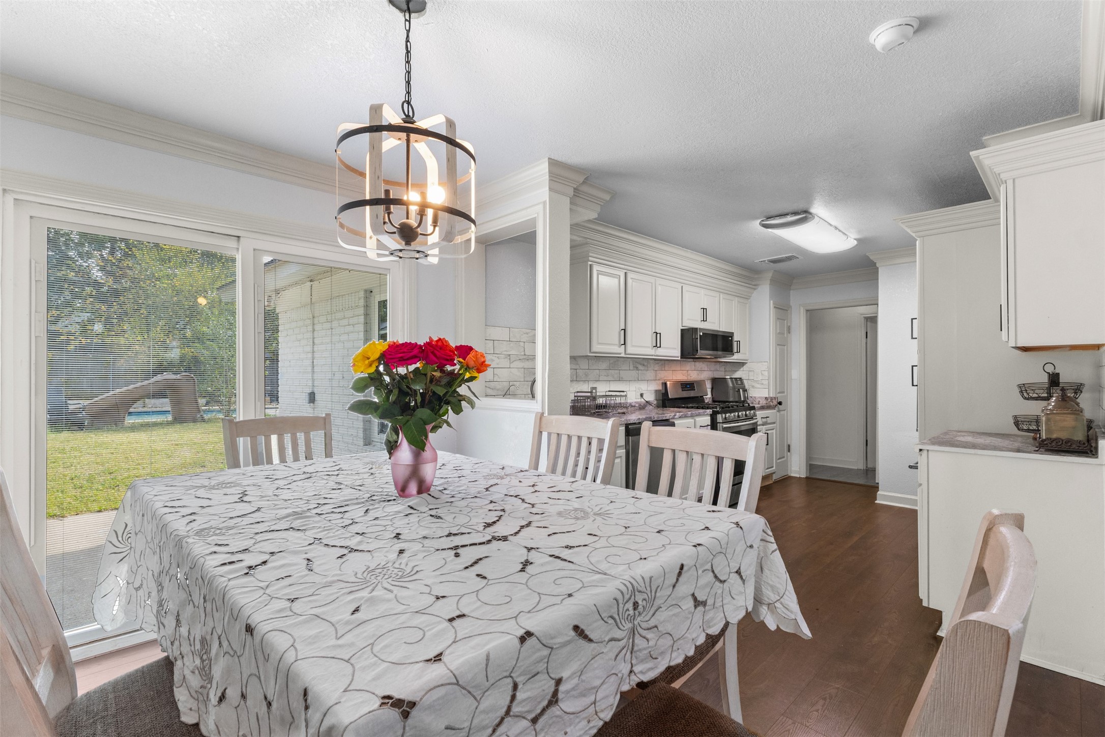 4809 Waldron Avenue Fort Worth TX 76133