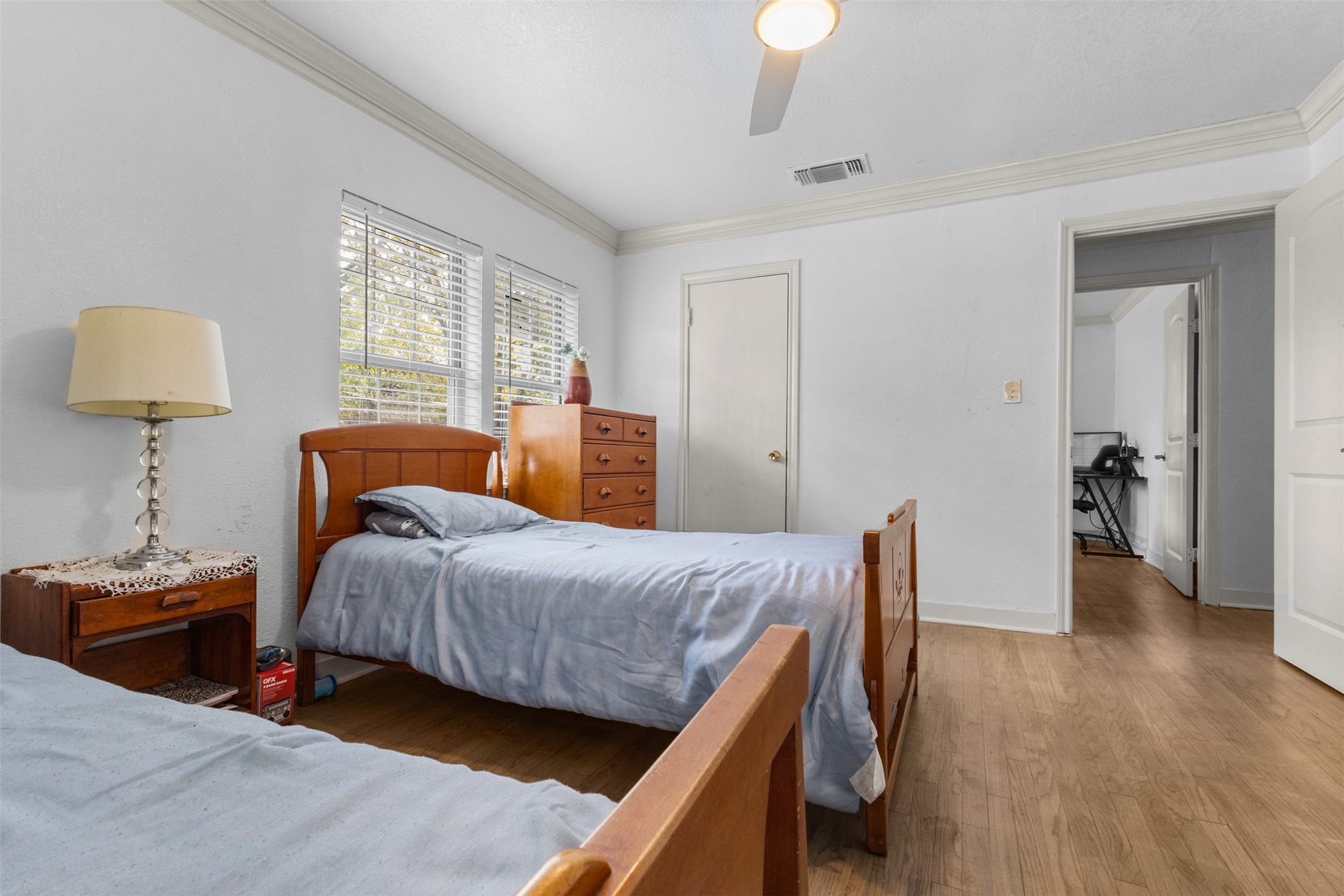4809 Waldron Avenue Fort Worth TX 76133