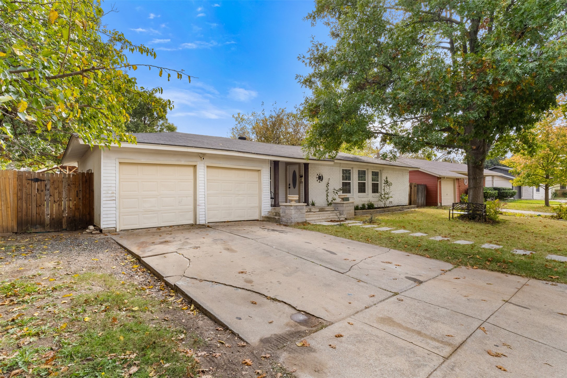 4809 Waldron Avenue Fort Worth TX 76133