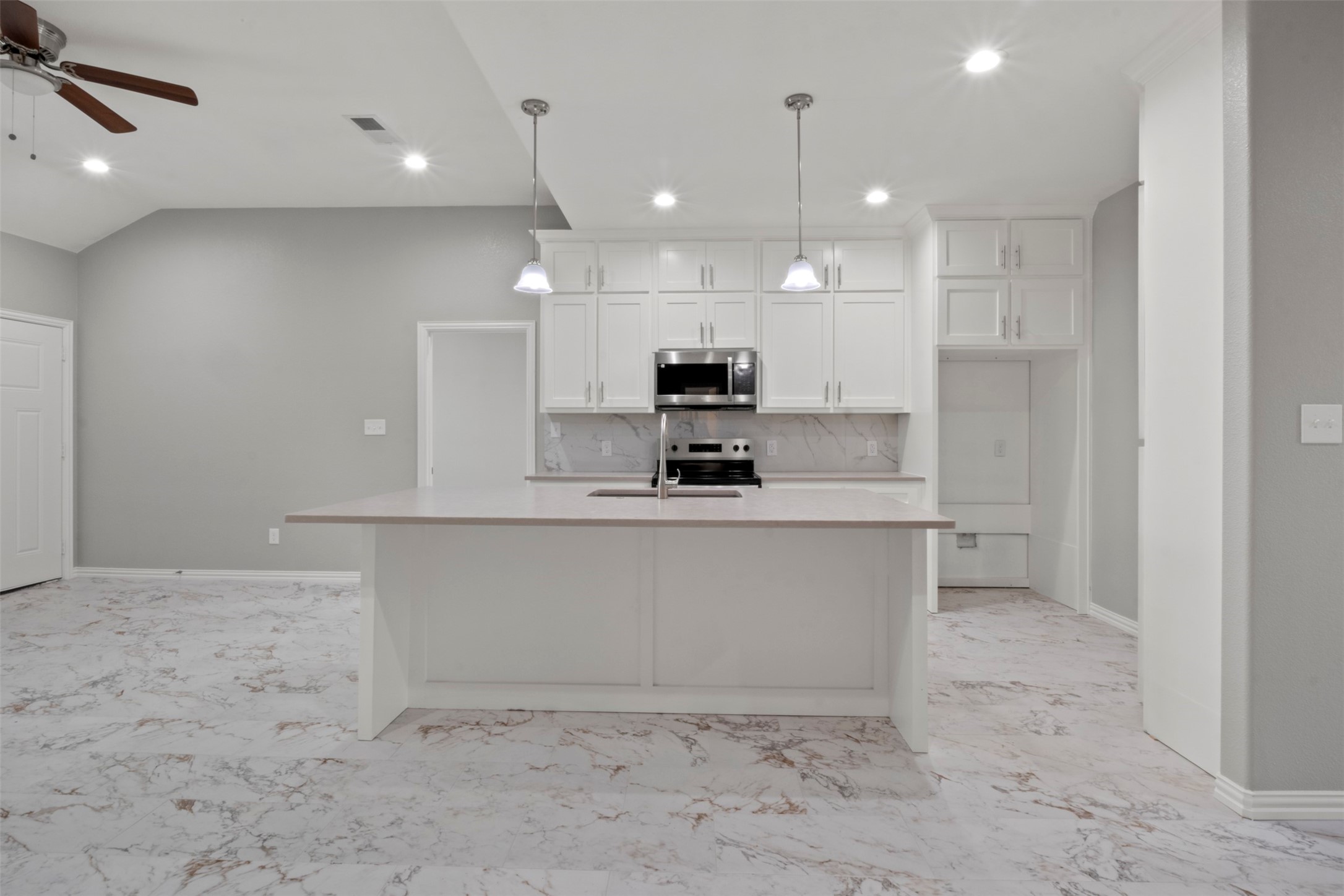 1542 Caldwell Street Dallas TX 75223