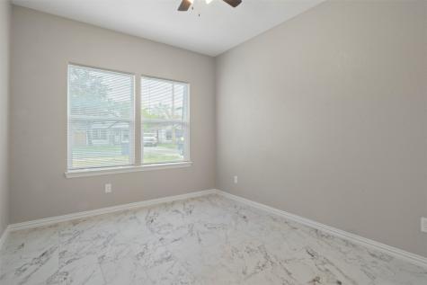 1542 Caldwell Street Dallas TX 75223