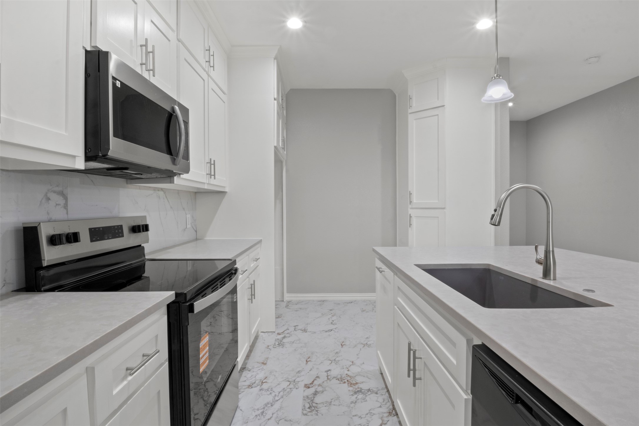 1542 Caldwell Street Dallas TX 75223