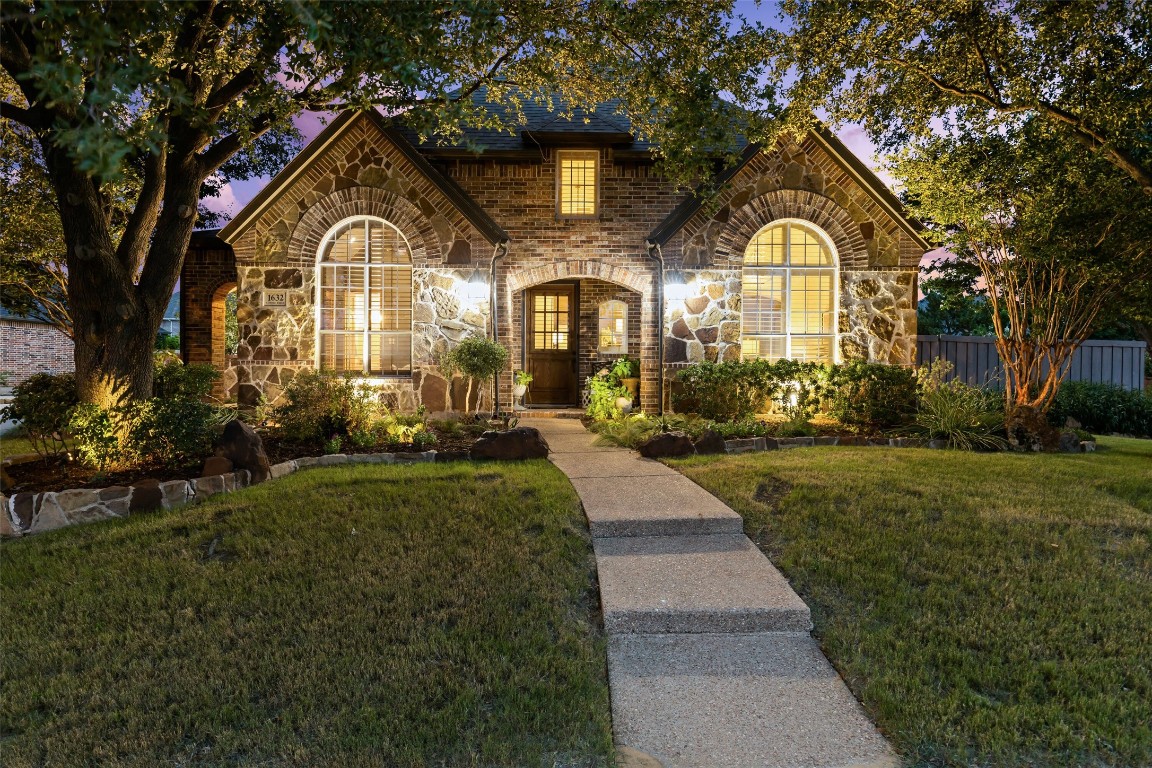 1632 Coyote Ridge Carrollton TX 75010