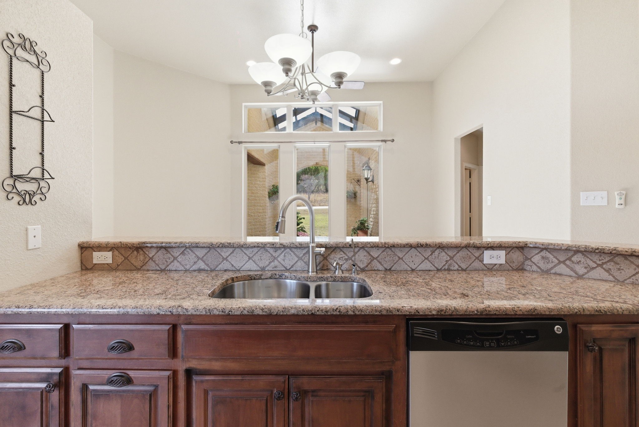 6525 Compass Way Bluff Dale TX 76433