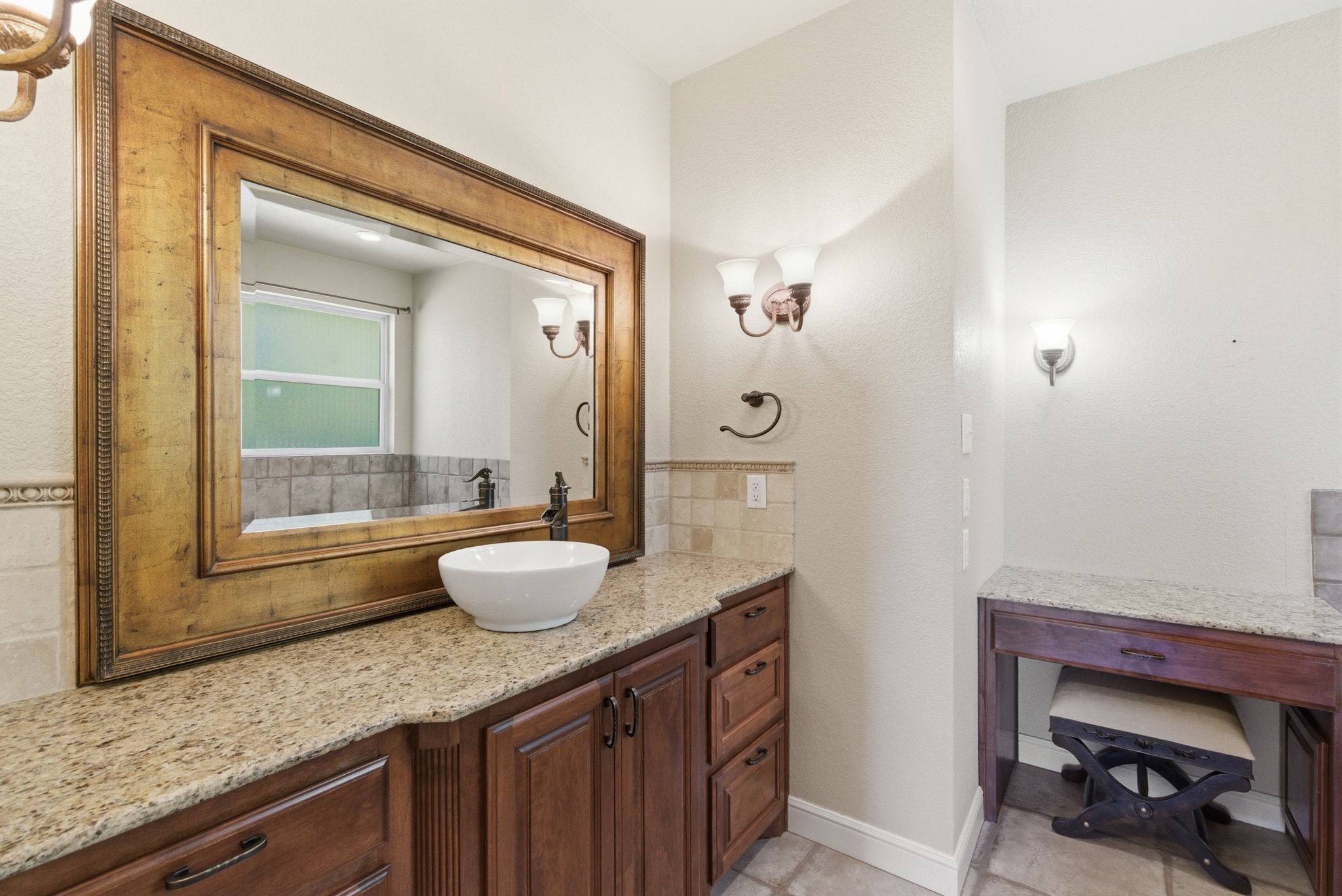 6525 Compass Way Bluff Dale TX 76433