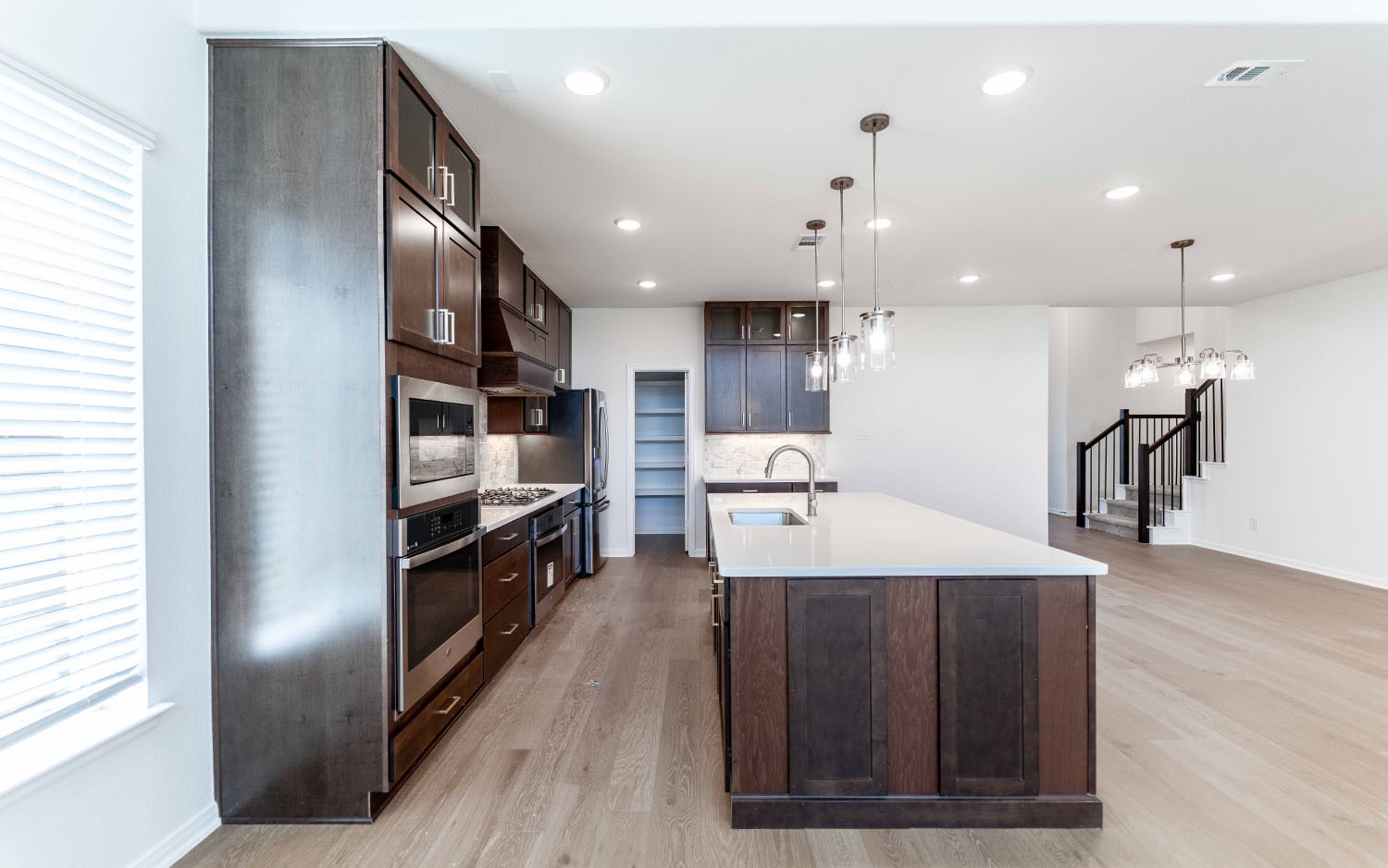 1713 Blossom Trail Mesquite TX 75181