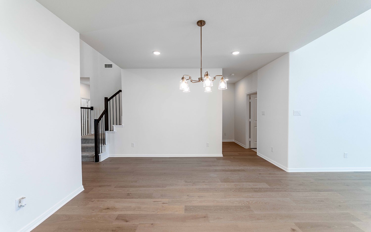 1713 Blossom Trail Mesquite TX 75181