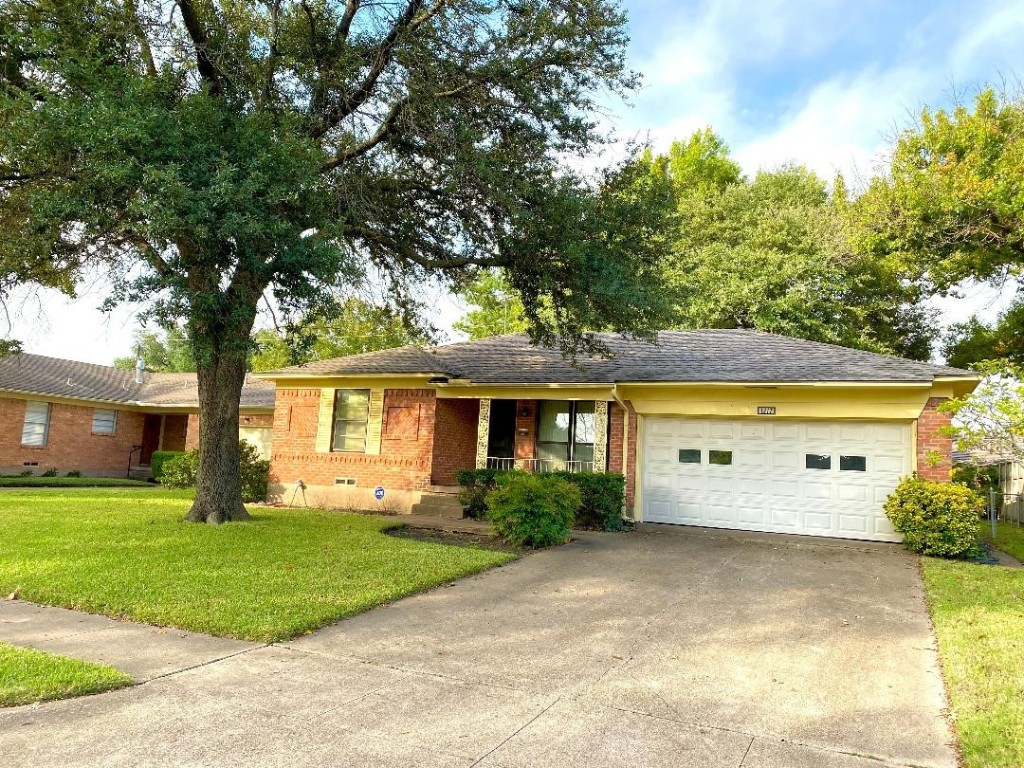 1217 Flamingo Lane Garland TX 75042