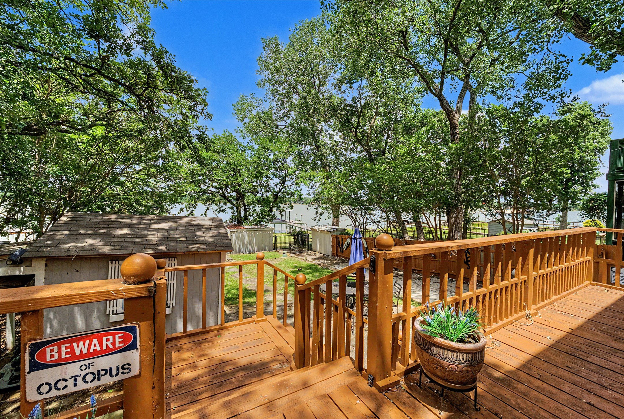 1152 W Lake Drive Weatherford TX 76087