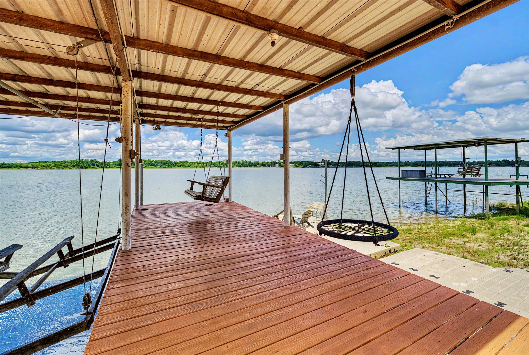 1152 W Lake Drive Weatherford TX 76087