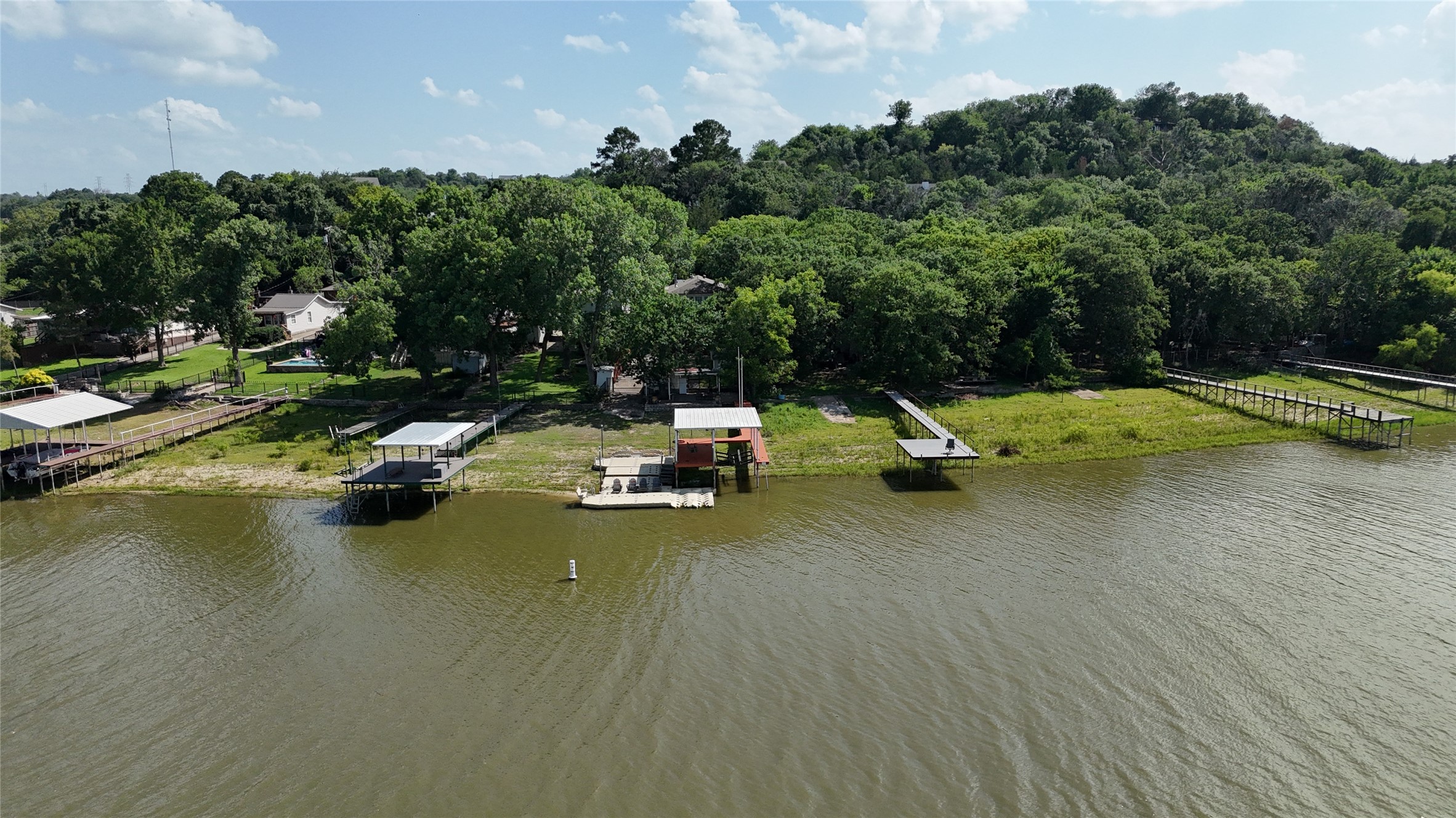 1152 W Lake Drive Weatherford TX 76087