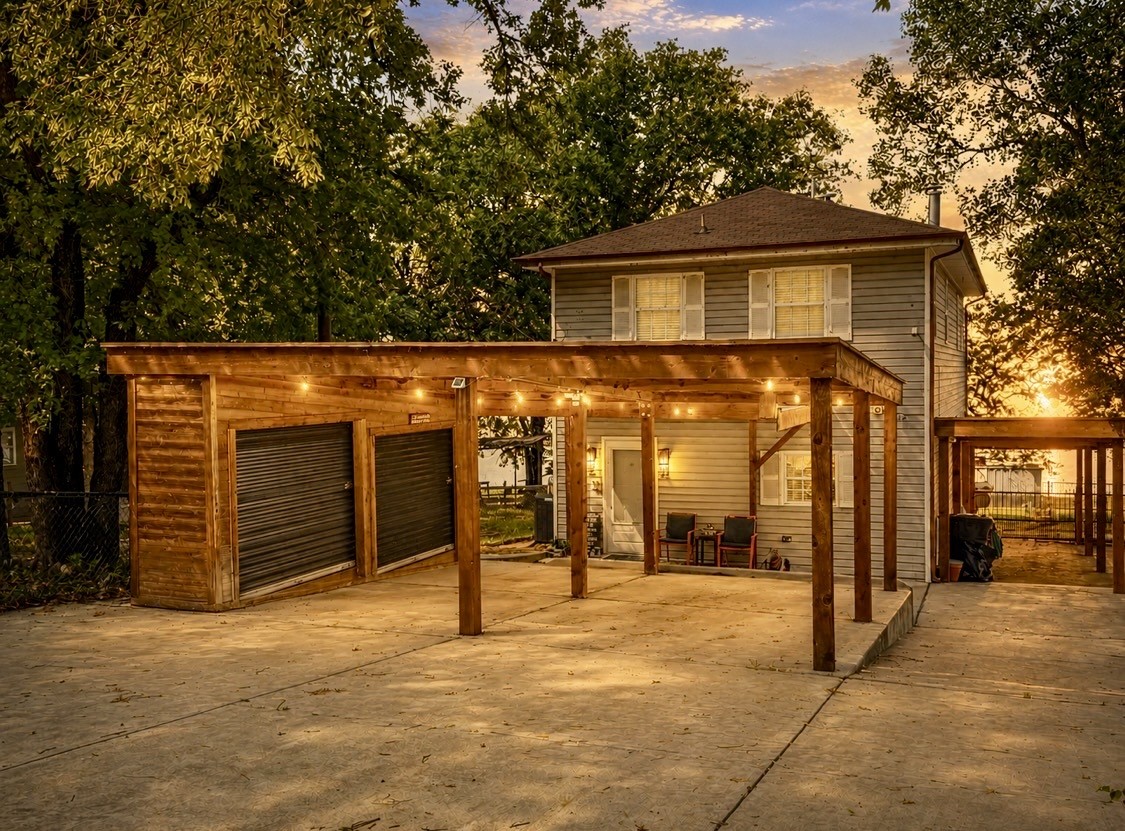 1152 W Lake Drive Weatherford TX 76087