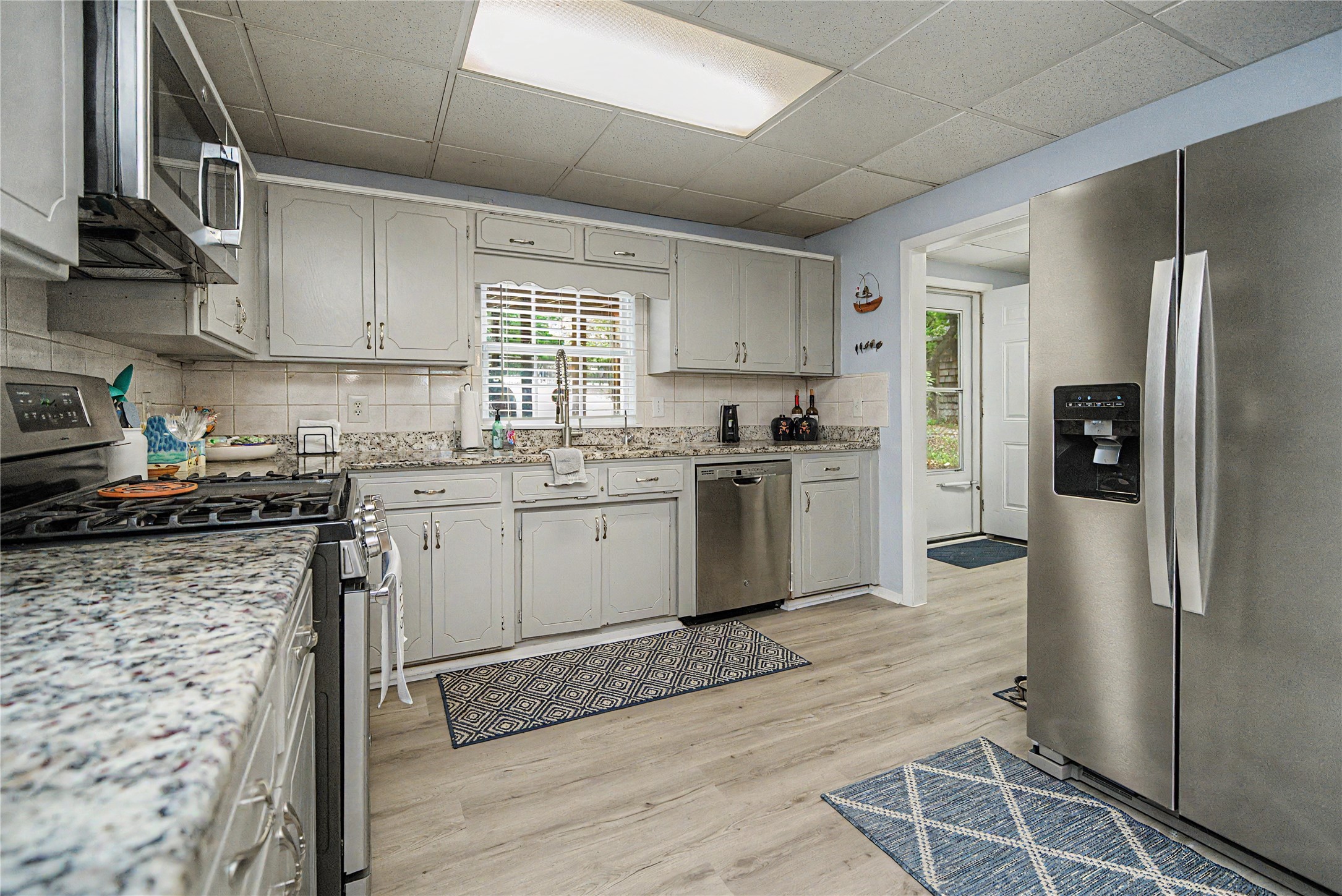 1152 W Lake Drive Weatherford TX 76087