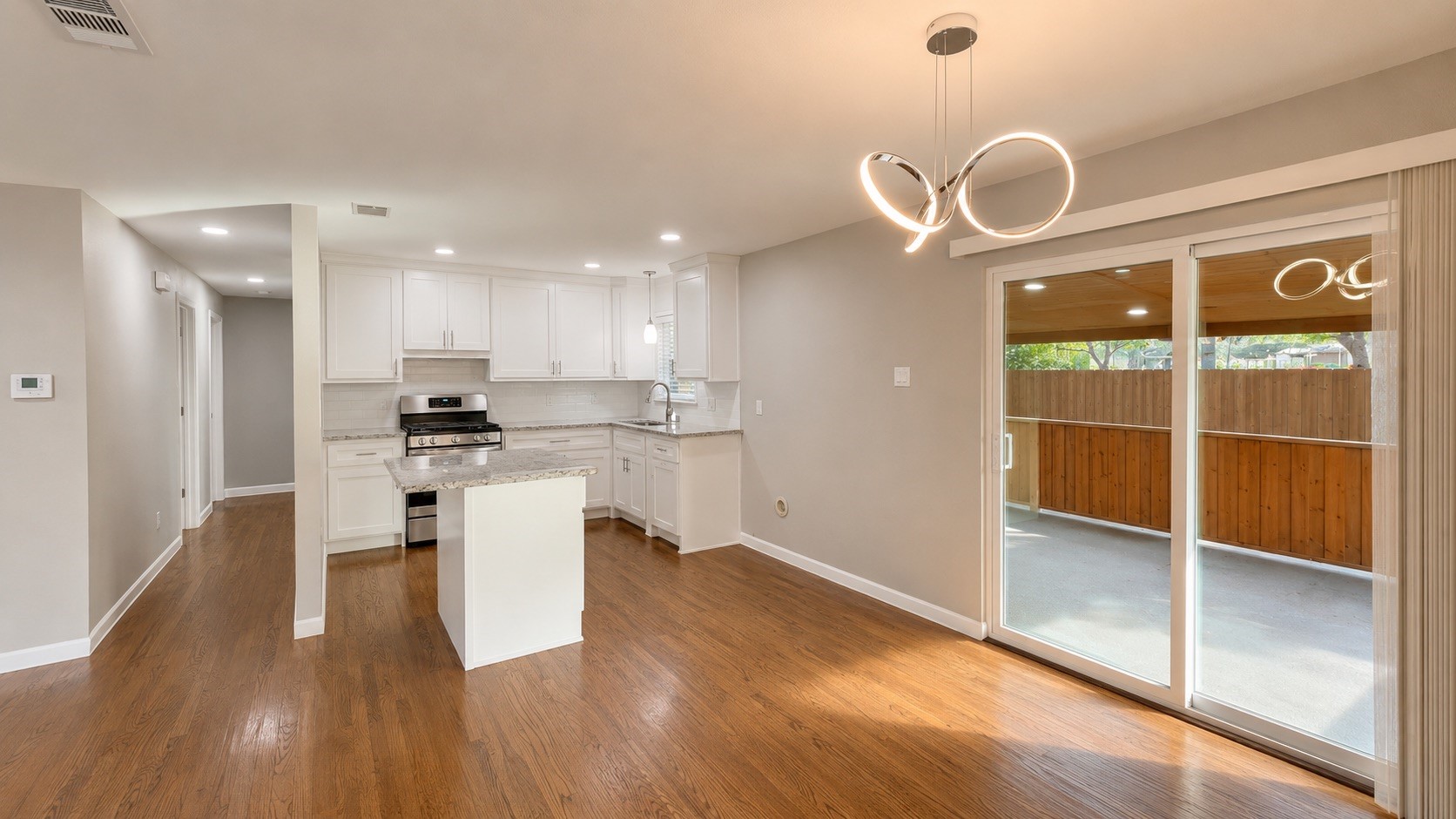 3228 Millmar Drive Dallas TX 75228