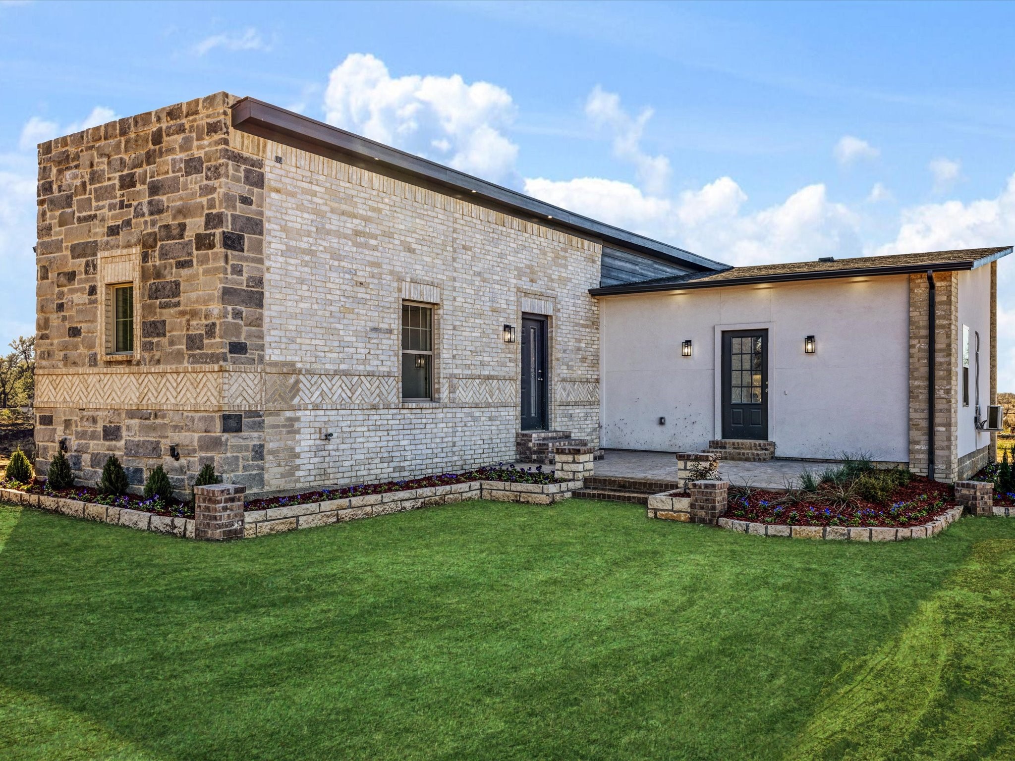 2761 Vz County Road 3417 Wills Point TX 75169