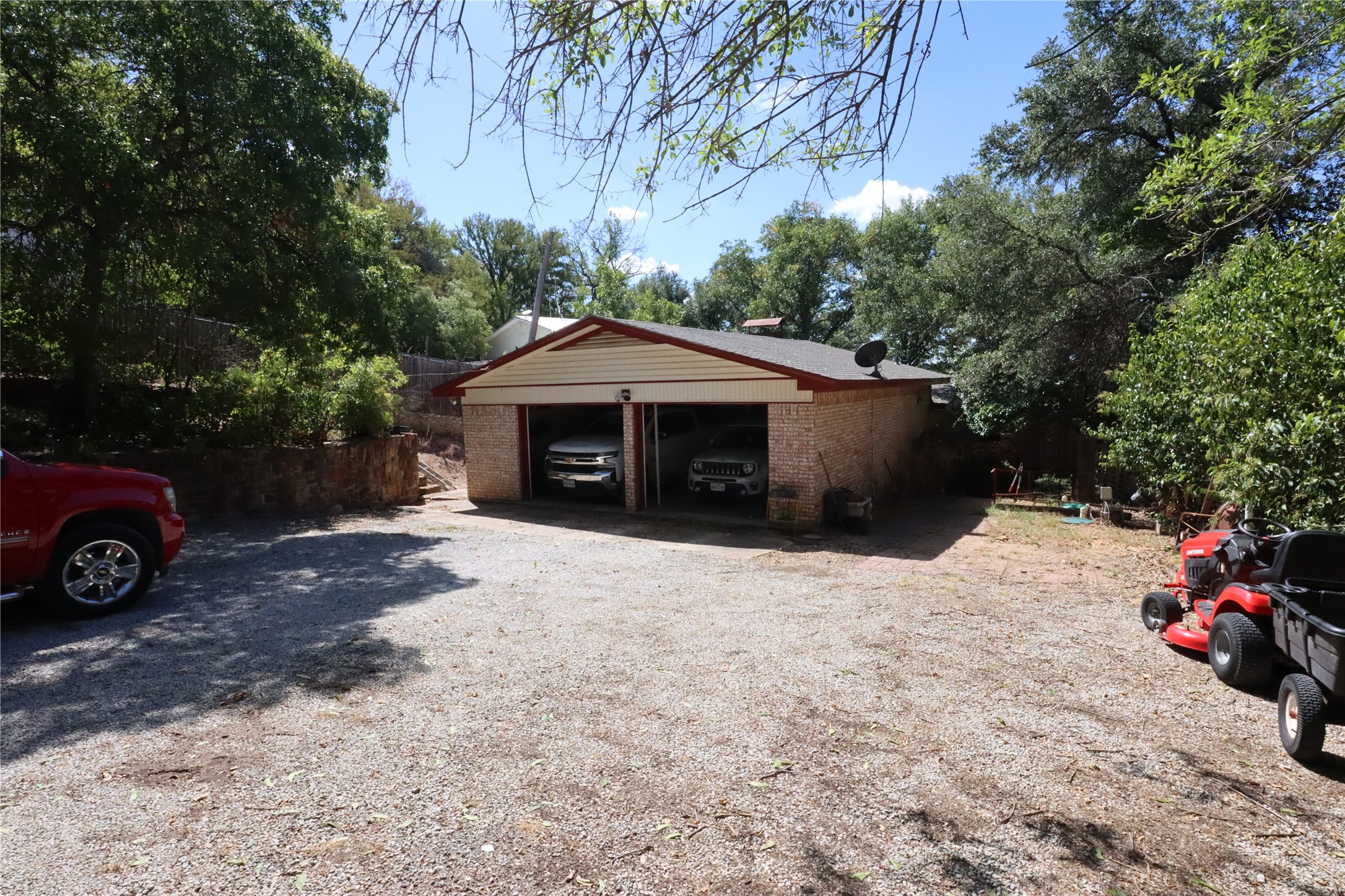 321 County Road 464 Eastland TX 76448