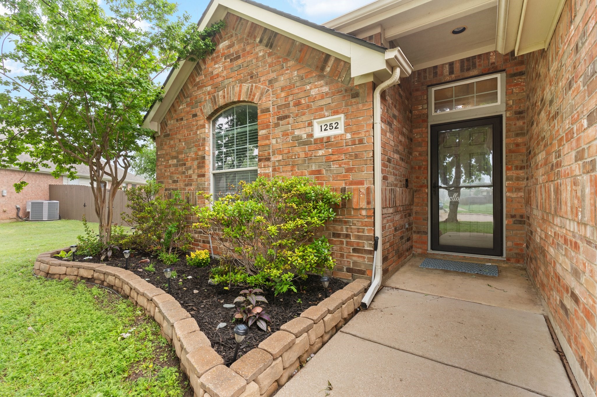 1252 Sweetwater Drive Burleson TX 76028
