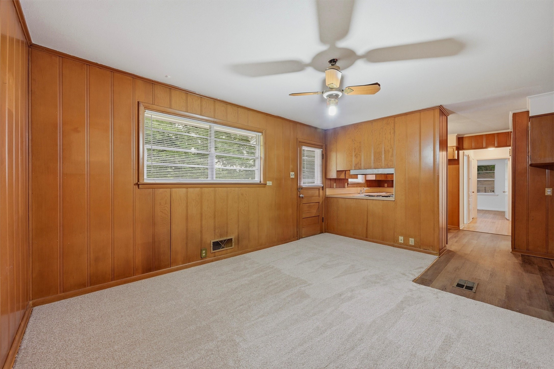 1119 W Mcgee Street Sherman TX 75092