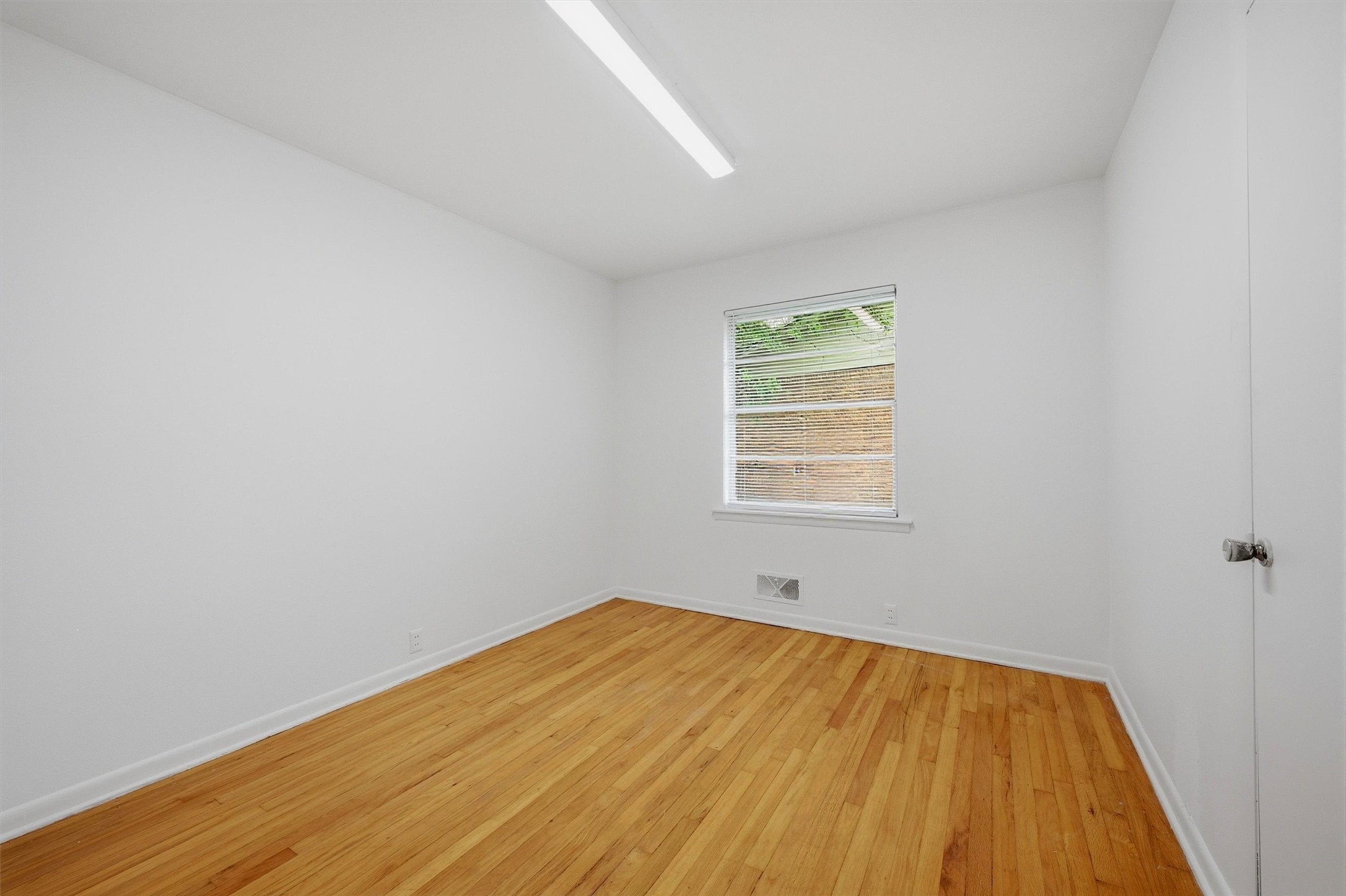 1119 W Mcgee Street Sherman TX 75092