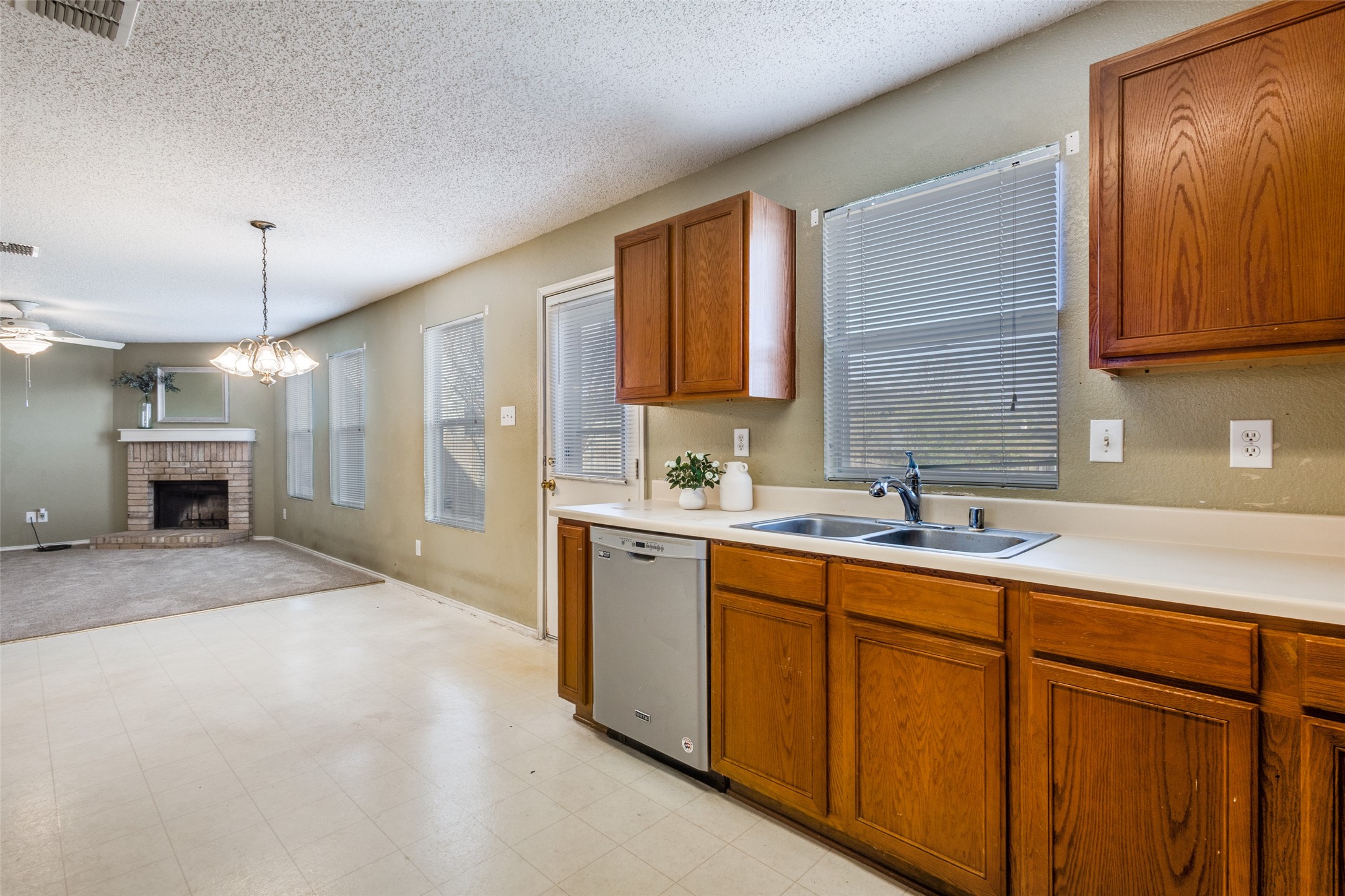 2532 Timberbrook Trail Mckinney TX 75071