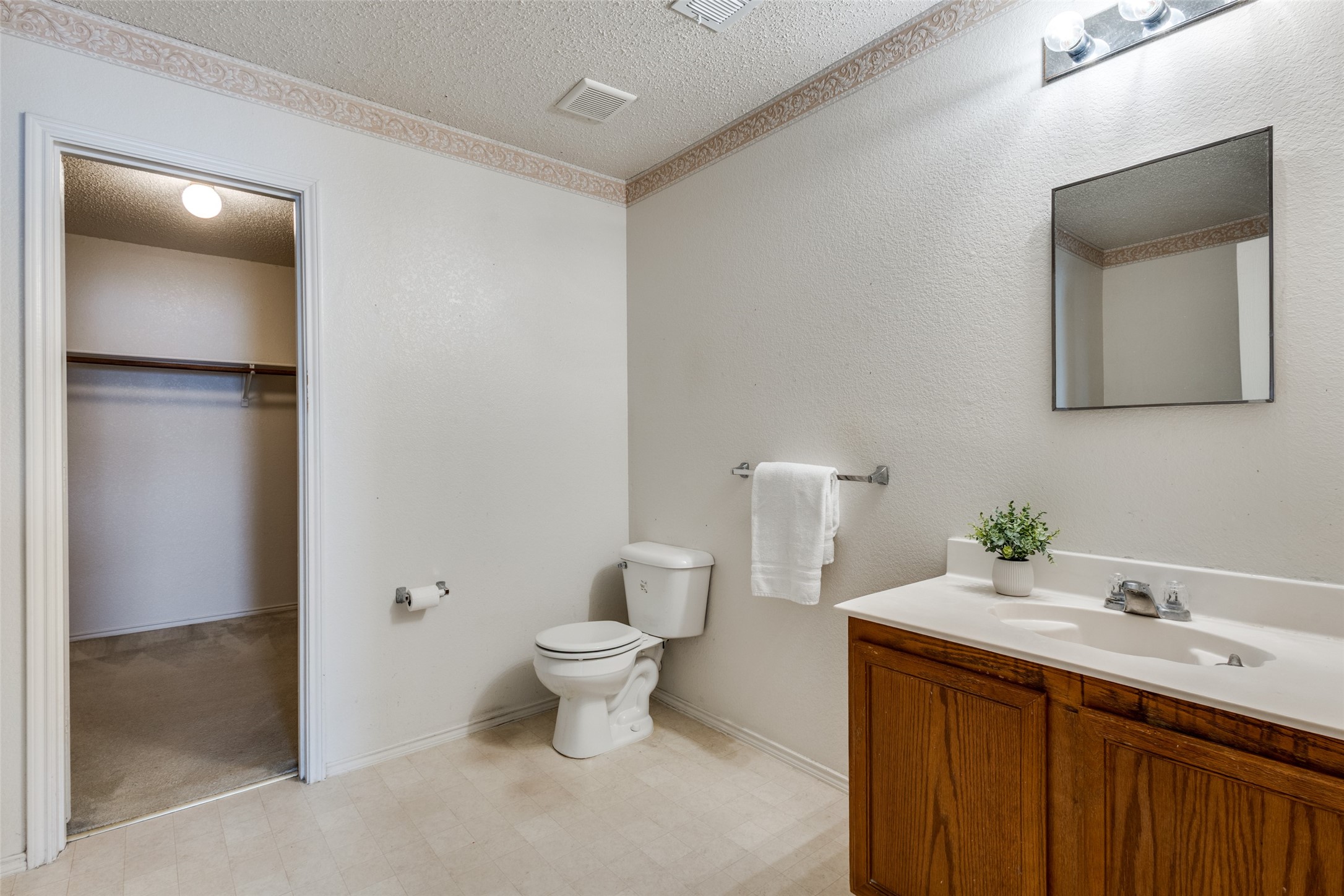 2532 Timberbrook Trail Mckinney TX 75071