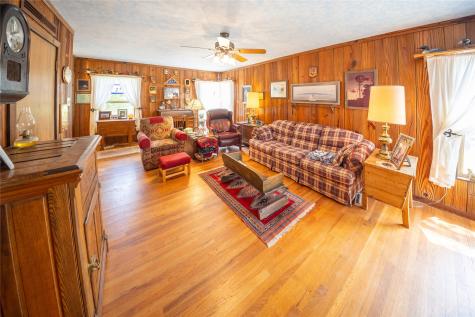 502 N Brown Street Hamilton TX 76531