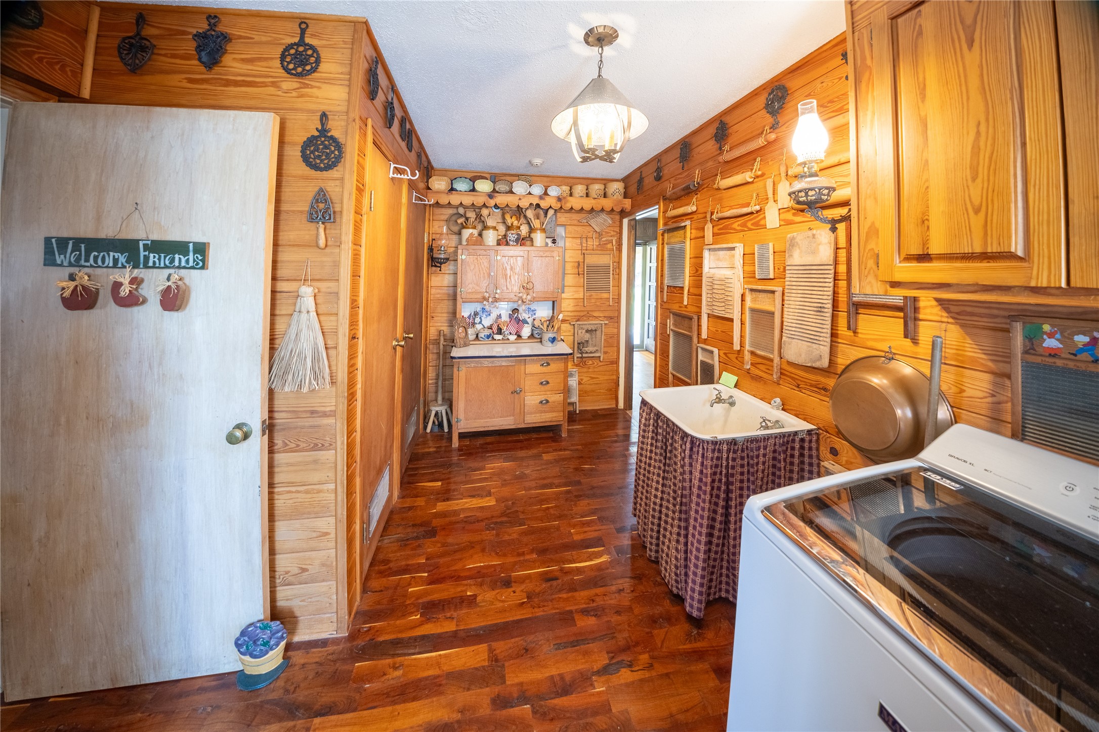 502 N Brown Street Hamilton TX 76531