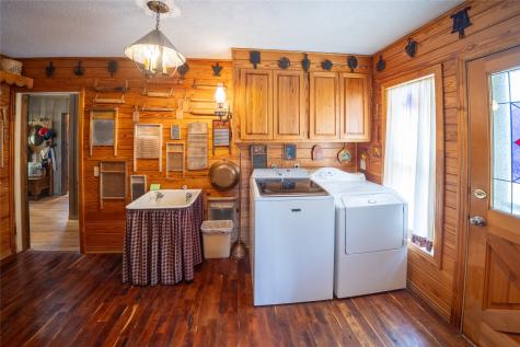 502 N Brown Street Hamilton TX 76531