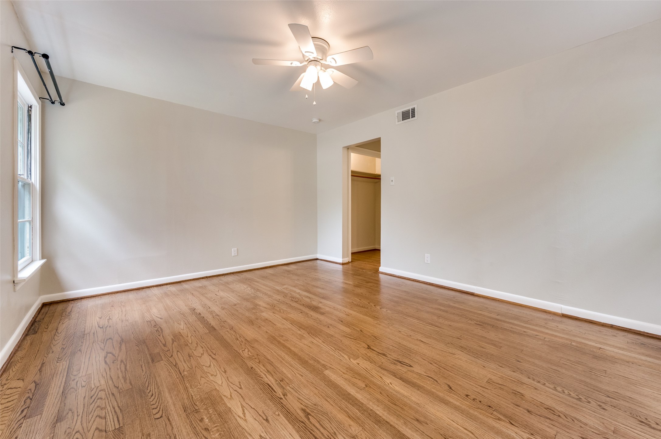 1710 Henderson Court Irving TX 75061