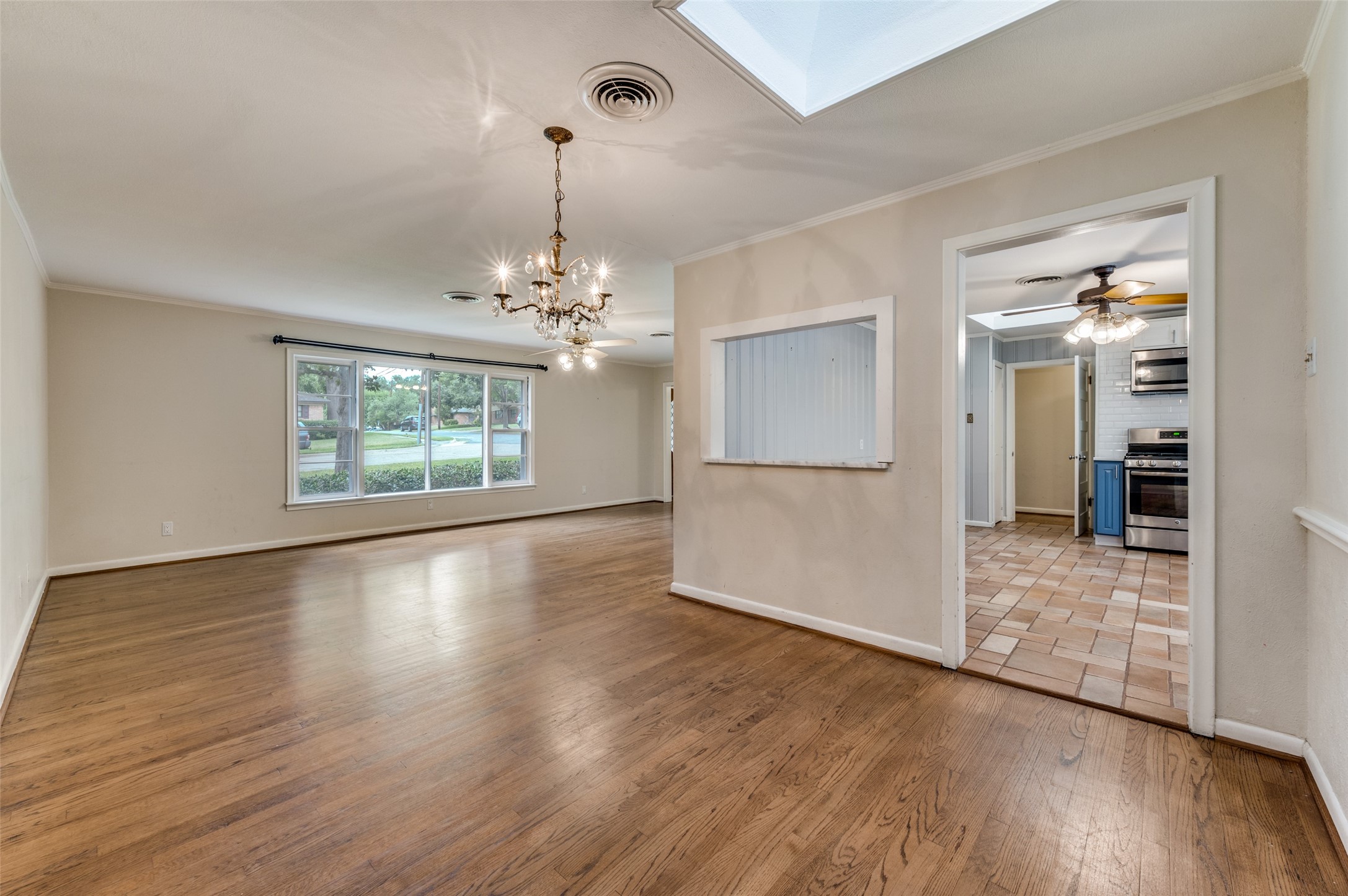 1710 Henderson Court Irving TX 75061