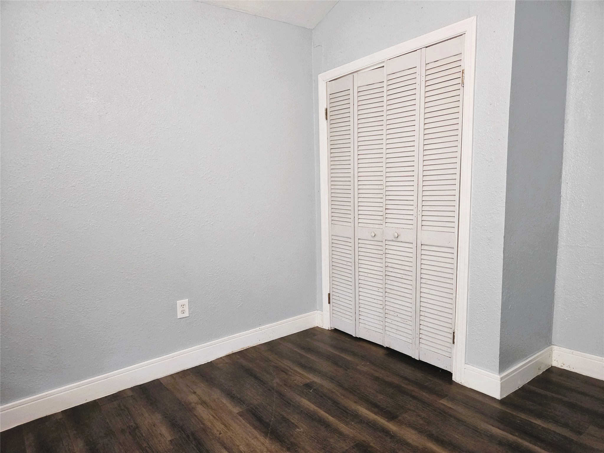 13973 Bee Street Farmers Branch TX 75234