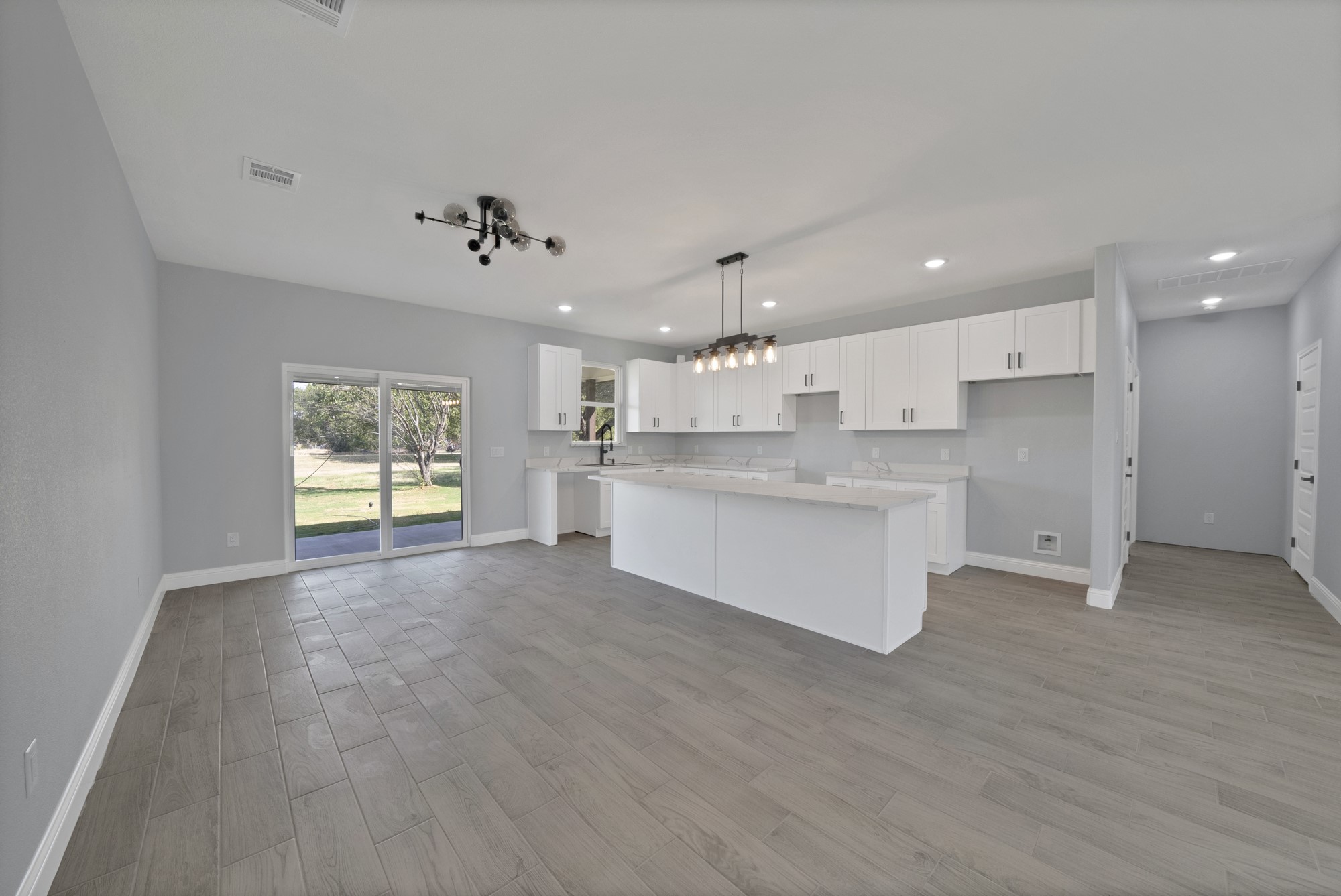 206 Lakeview Drive Runaway Bay TX 76426